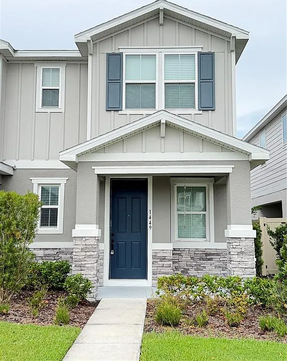3 bed, 2.5 bath, 1506 sqft, $2,200 — Photo 1