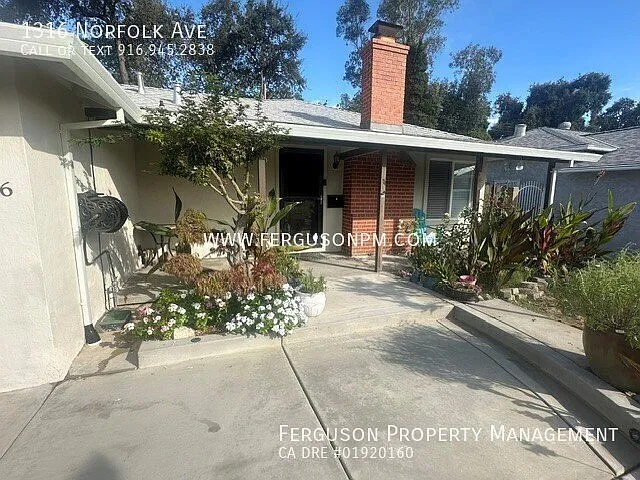 Three Bedroom West Sacramento Home with an Updated Kitchen — Photo 2