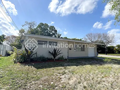 2199 NW 81st Ter Photo 1
