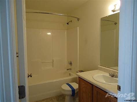 3rd image of 2150 Tipton St