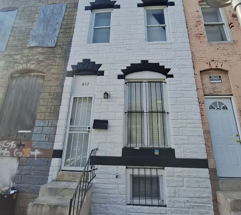 612 N Glover St
