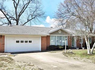 306 Grand Ave, Grandview, IN 47615