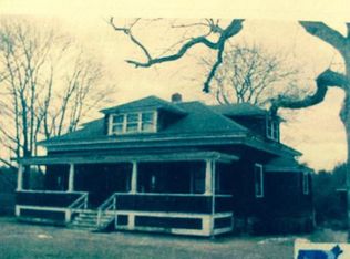 24 Marion Rd, Rochester, MA 02770