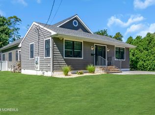 67 Neptune Ave, Neptune City, NJ 07753