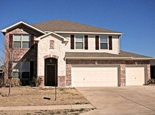 104 Robin Ln, Forney, TX 75126
