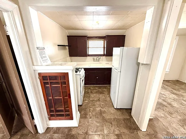 810 W Magnolia Ave #3 — Photo 5