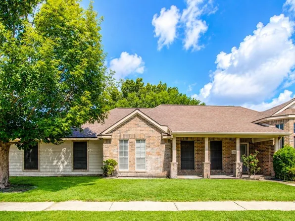 12203 Heritage Grove Dr, Houston, TX 77066