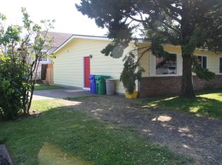 8526-8530 SE Hawthorne Blvd, Portland, OR 97216