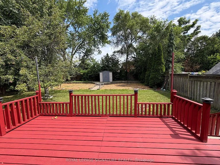 834 Mississauga Valley Blvd — Photo 9