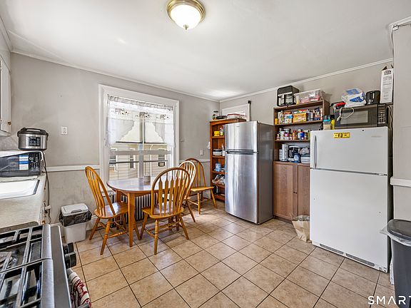 4th image of 37 Preston Street