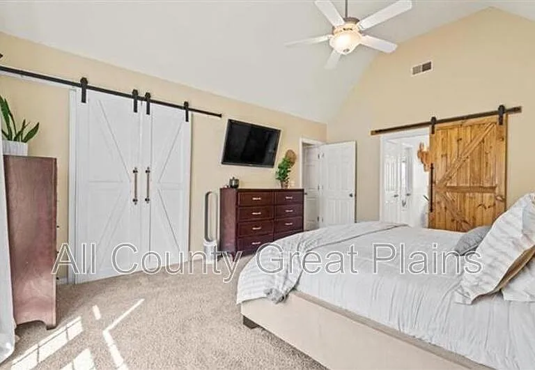 11506 W 117th Ter — Photo 13