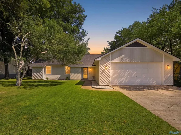 1019 Shiloh St SE, Huntsville, AL 35803