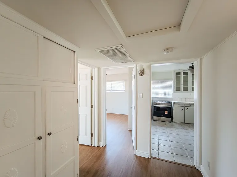 3123 Los Olivos Ln — Photo 5