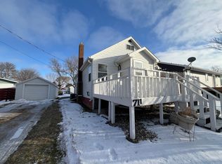 711 Copeland Ave, Manvel, ND 58256