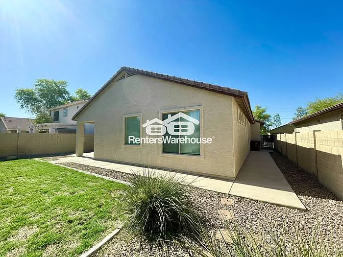 532 E Trellis Rd — Photo 25