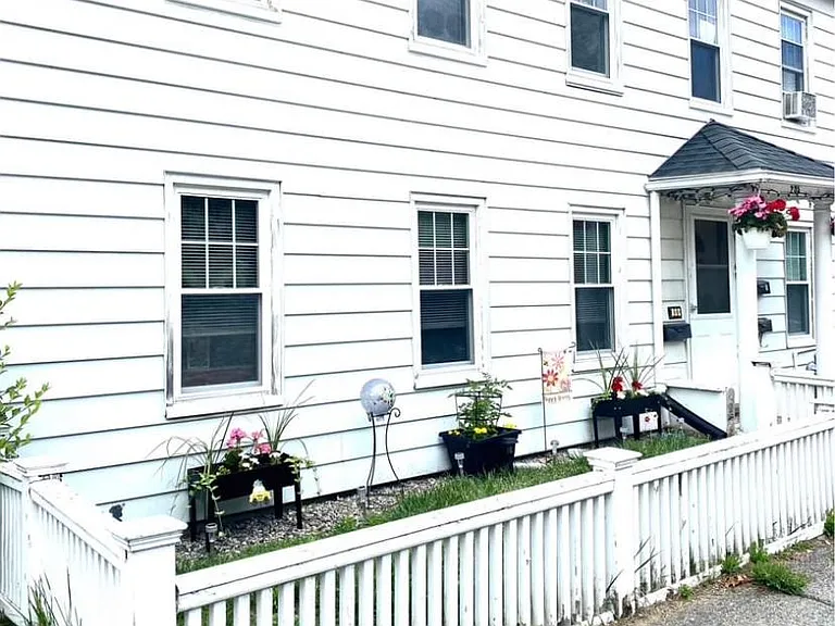 205 West St #3 — Photo 11