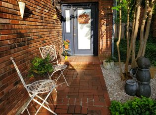 9113 S 69th Pl E, Tulsa, OK 74133