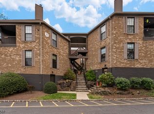181 Long Hill #11-6, Little Falls Twp., NJ 07424