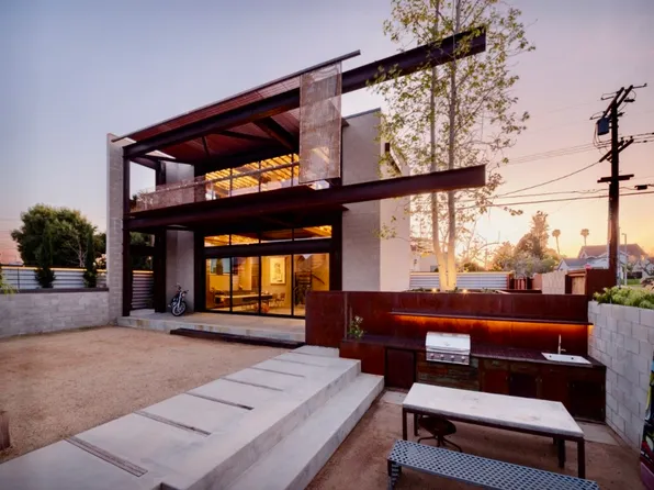 5700 7th Ave #2910, Los Angeles, CA 90043