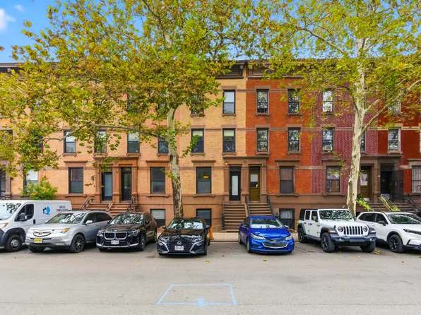 285 Alexander Avenue image 2 of 29