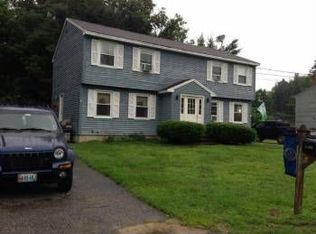 3 Rankin St #A, Springvale, ME 04083