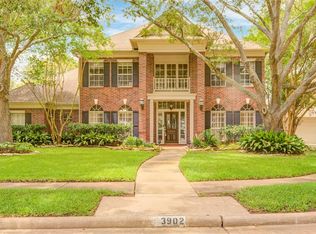 3902 Lyndhurst Pl, Sugar Land, TX 77479