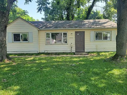 7005 John Adams Way Photo 1