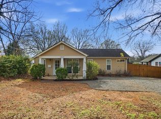 2830 Hilliard Dr, Charlotte, NC 28205