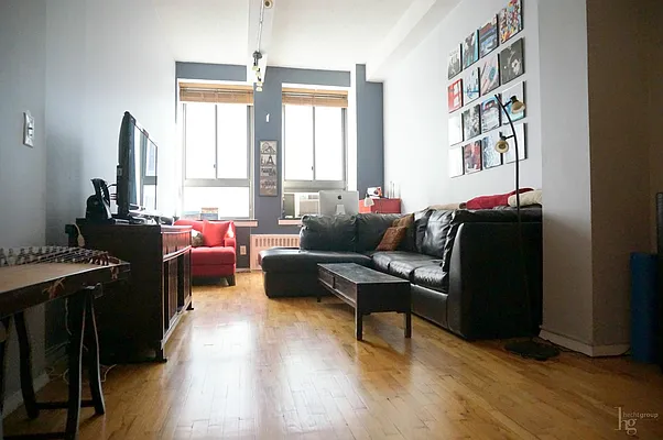 Rented by Hecht Group | media 8