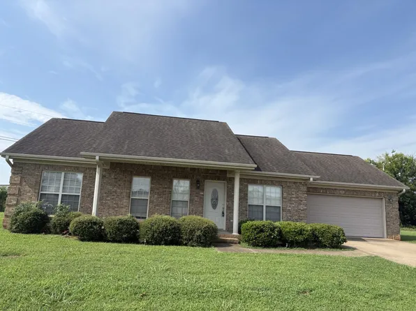 114 Windsor Dr, Muscle Shoals, AL 35661