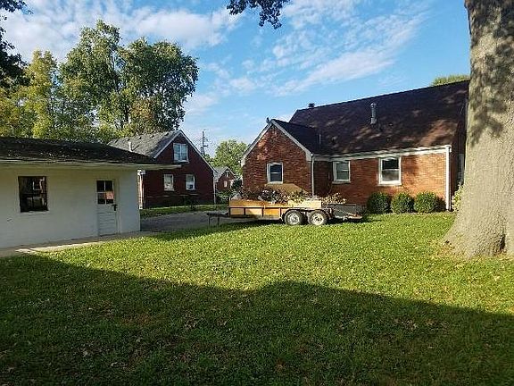 3rd image of 10306 Moonlight Way