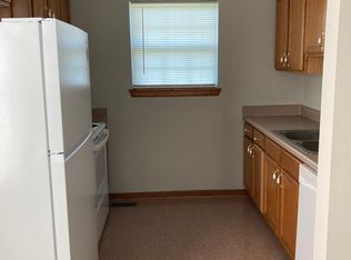 2025 Hidden Valley Ct #2025, Tonganoxie, KS 66086