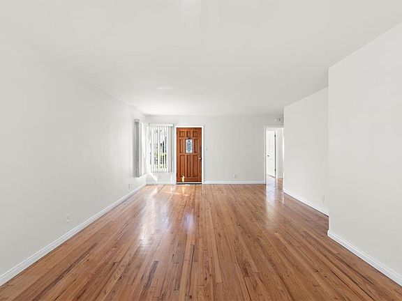 4th image of 5722 Faculty Ave