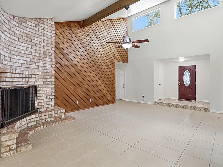 22411 Waynoka Rd — Photo 8