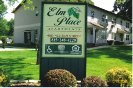 Elm Place Apartments Photo 1