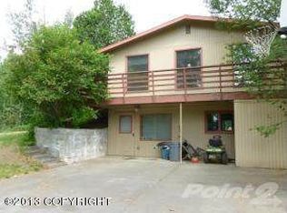 822 Skyline Dr, Fairbanks, AK 99712
