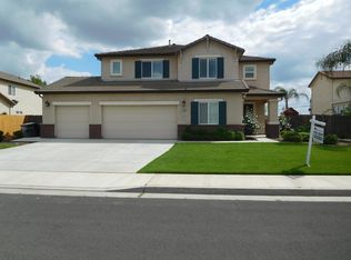 1889 W Claridge Way, Hanford, CA 93230