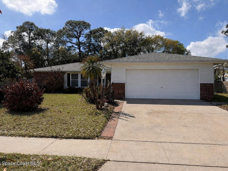 1st image of 607 Dundee Cir