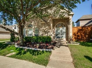 8703 Falls Rd, Irving, TX 75063