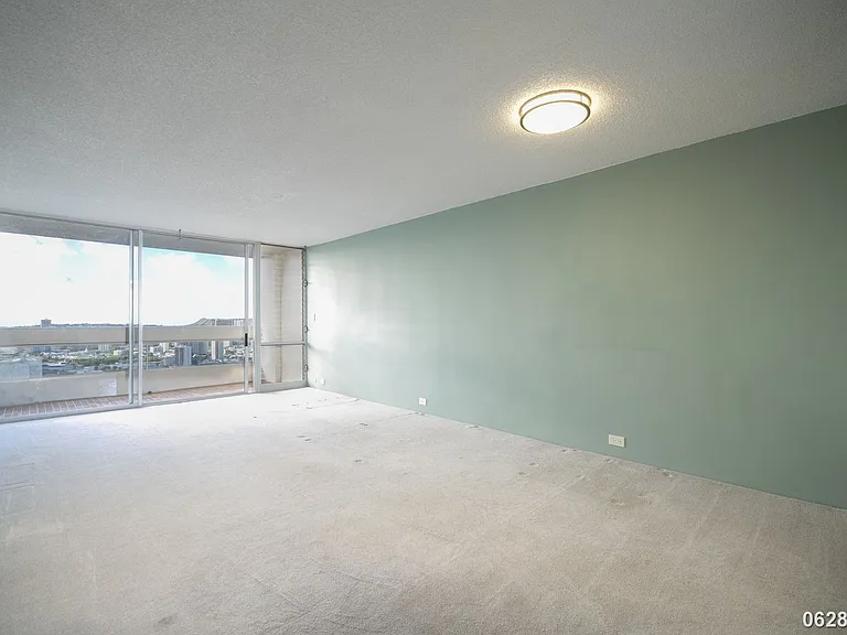 1212 Punahou St #3305 — Photo 6