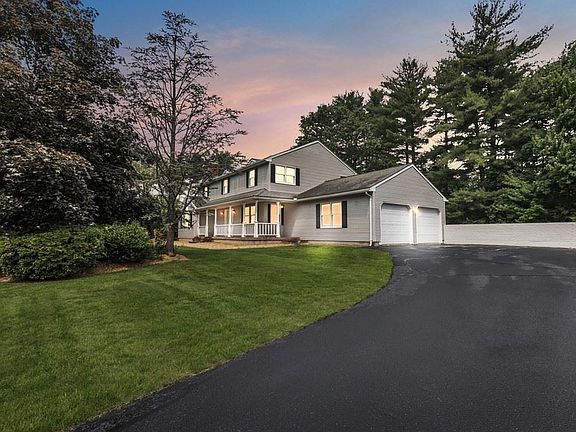 2nd image of 45 Cardinal Ln