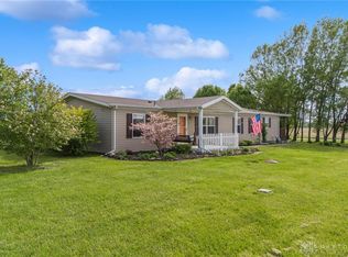 67 Fleming Rd, New Vienna, OH 45159