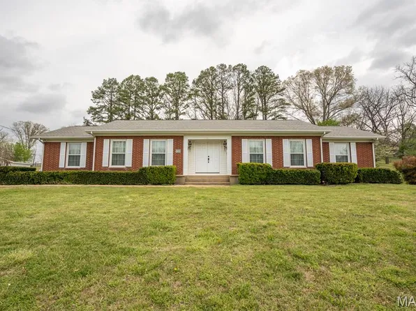 106 Edward St, Piedmont, MO 63957