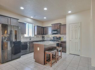 6517 Blue Quail Rd NE, Rio Rancho, NM 87144