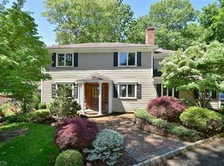 325 Diamond Hill Rd, Berkeley Heights, NJ 07922