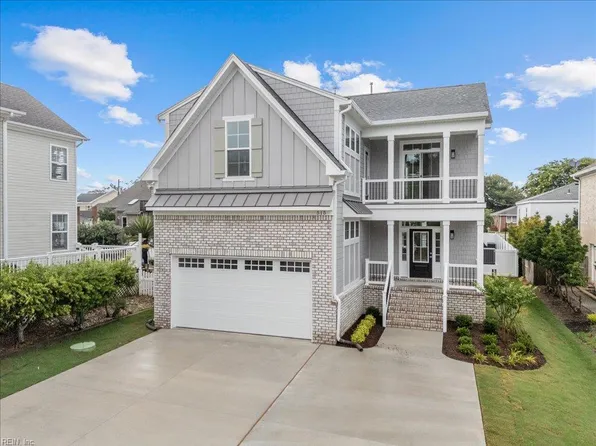 515 Lakewood Cir, Virginia Beach, VA 23451