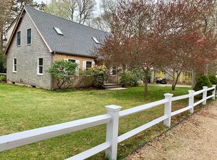 11 Winemack St, Oak Bluffs, MA 02557