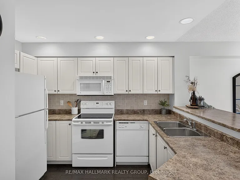 460 Grey Seal Cir — Photo 18
