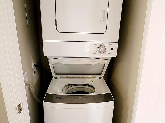 2nd image of 509 N 35th St APT 13