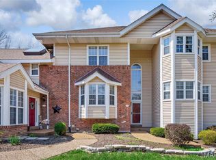 405 Meramec Way #10, Saint Charles, MO 63303